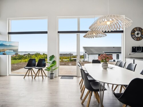 "Alka" - 500m from the sea by Interhome