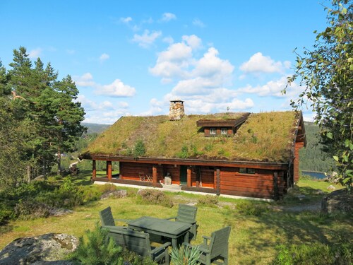 Steinbu by Interhome