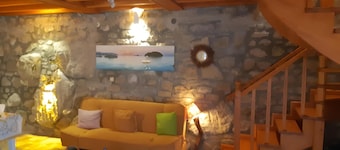 Old house Villa, Moudros, Kaminia, Limnos, Lemnos limnos holidays