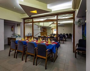 Restaurant - Ashrafee Hotel (Dhaka)