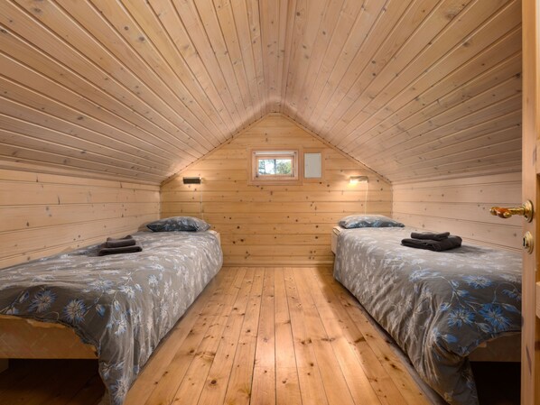 3 bedrooms, Internet