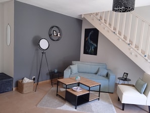 TV - Villa Charmante à 4 km de la Cité de Carcassonne (Berriac)