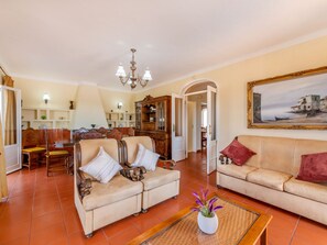 Televisión y reproductor de DVD 