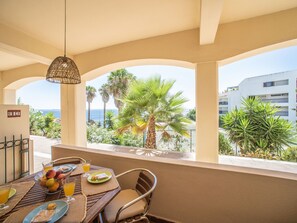 Outdoor dining - Iberlagos by Interhome (Lagos)