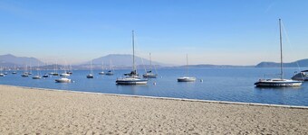 Lo Scoiattolo by Interhome