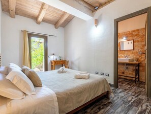 5 bedrooms, WiFi - Oliviola by Interhome (Valledoria)