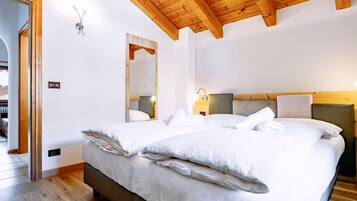 3 bedrooms, Internet