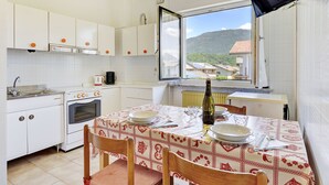 Frigorifero, forno, pentole/stoviglie/utensili