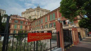 Exterior - Charming 1-BR Apt in Central Menton with Pool, Terrace & Parking (Menton)