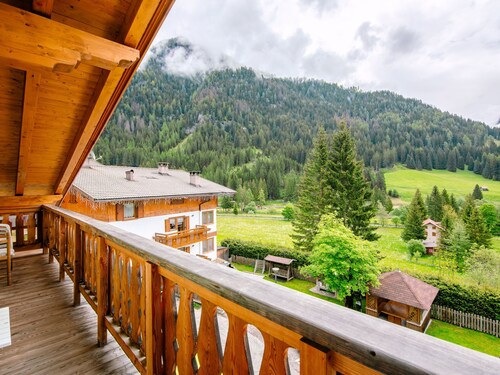 Saslench by Interhome