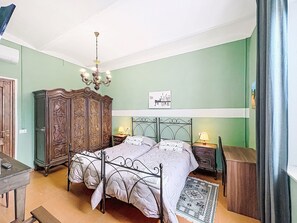 3 slaapkamers, een bureau, wifi