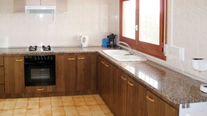 Fridge, oven, dishwasher, toaster - Vacation home Grecia by Interhome (Peñiscola)