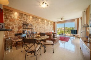 TV - Penthouse Las Palmeras by Interhome (Porto Cristo Novo)