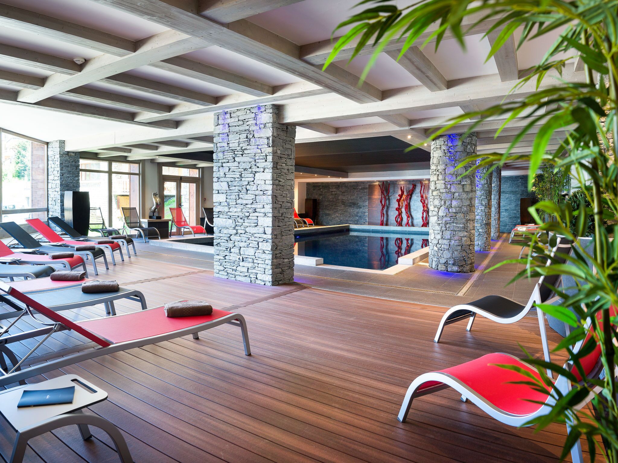 Indendørs pool, opvarmet pool