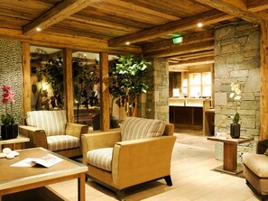 Lobby - L'Orée des Neiges 4* by Interhome (Vallandry)