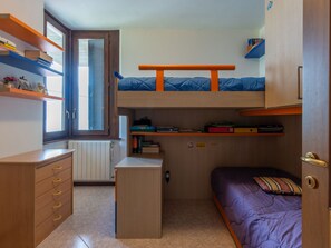 3 chambres, accĂšs Internet