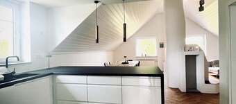 Modernes Lay-Haus in der Vulkaneifel mit Garten - 5 Min. zum Badesee u Wanderweg