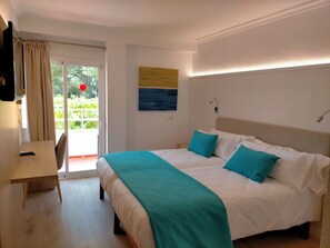 Coffres-forts dans les chambres, bureau