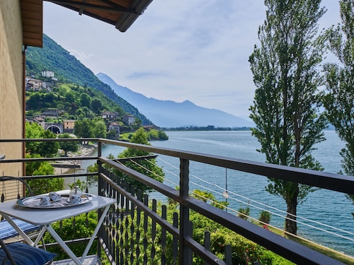 Punto Lago by Interhome