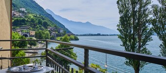 Punto Lago by Interhome