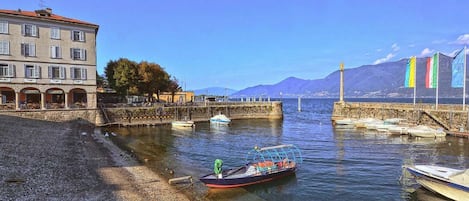 Marina