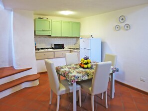 Refrigerador, utensilios de cocina