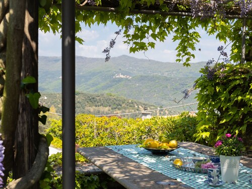 Laura (DOL281) by Interhome