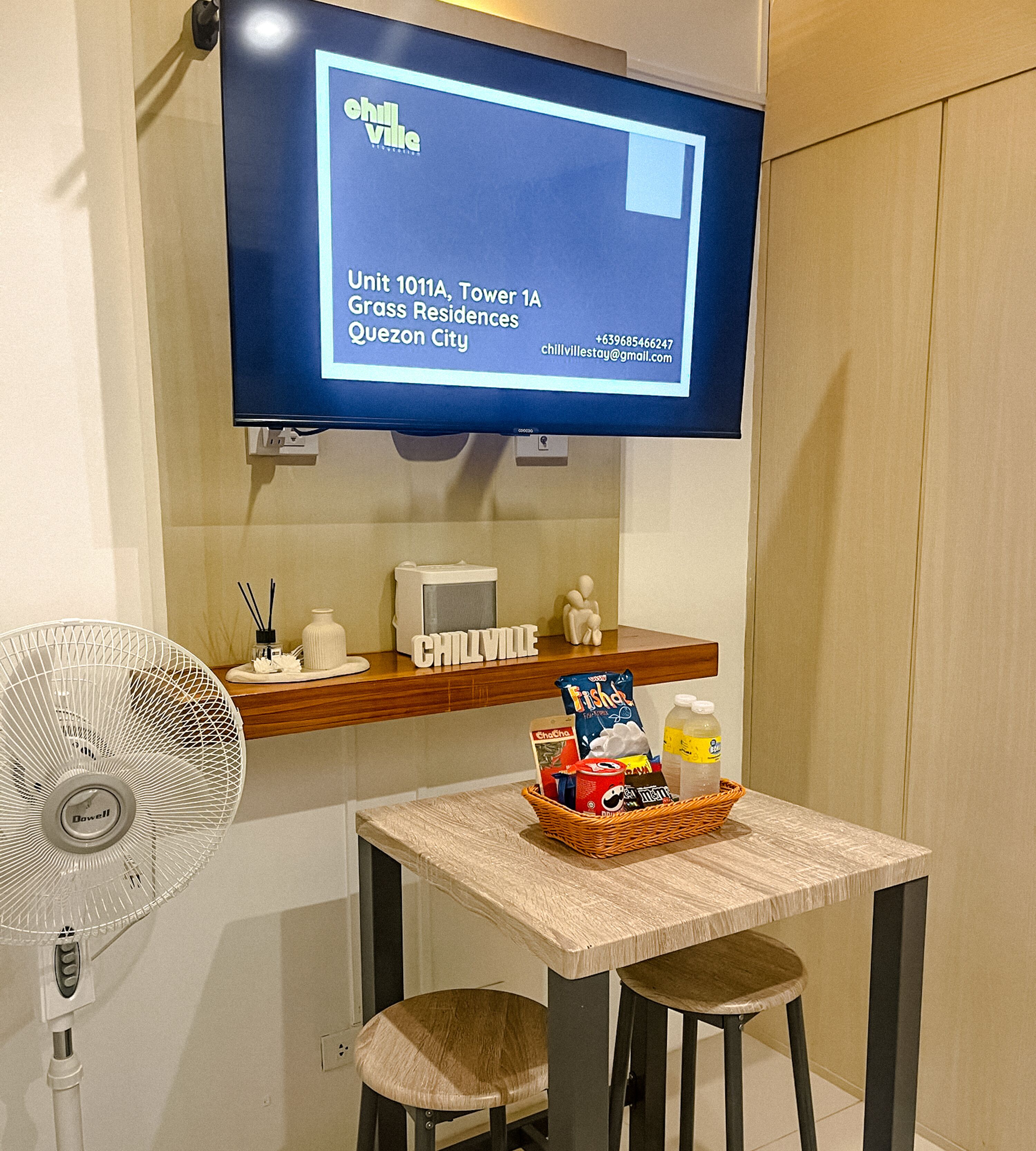 Classic Condo, Balcony, Pool View | Living area | 43-inch Smart TV with digital channels, Netflix, streaming services