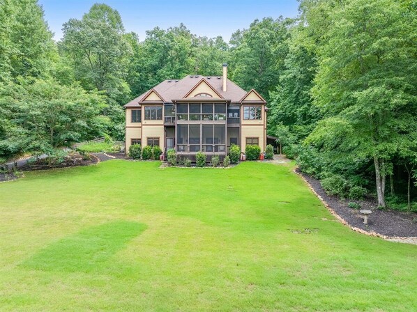 Exterior - Soque River Sanctuary – Scenic Retreat with Rive (Demorest)