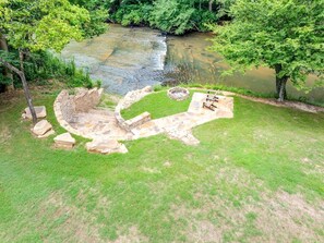 Property grounds - Soque River Sanctuary – Scenic Retreat with Rive (Demorest)