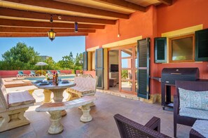 Outdoor dining - Sa Olivera by Interhome (Alcúdia)