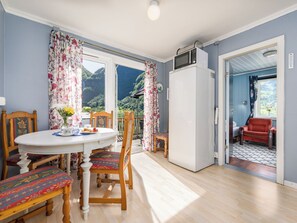 Luokittelematon kuva, 3 kautta 39, painike