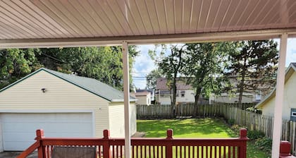 Charming Spacious & Affordable. Gem of Parma! Modern space superbly clean.