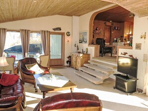 Tv, pejs, dvd-afspiller