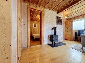 3 bedrooms, internet - Målsnes by Interhome (Balestrand)