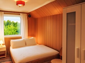 3 bedrooms, WiFi
