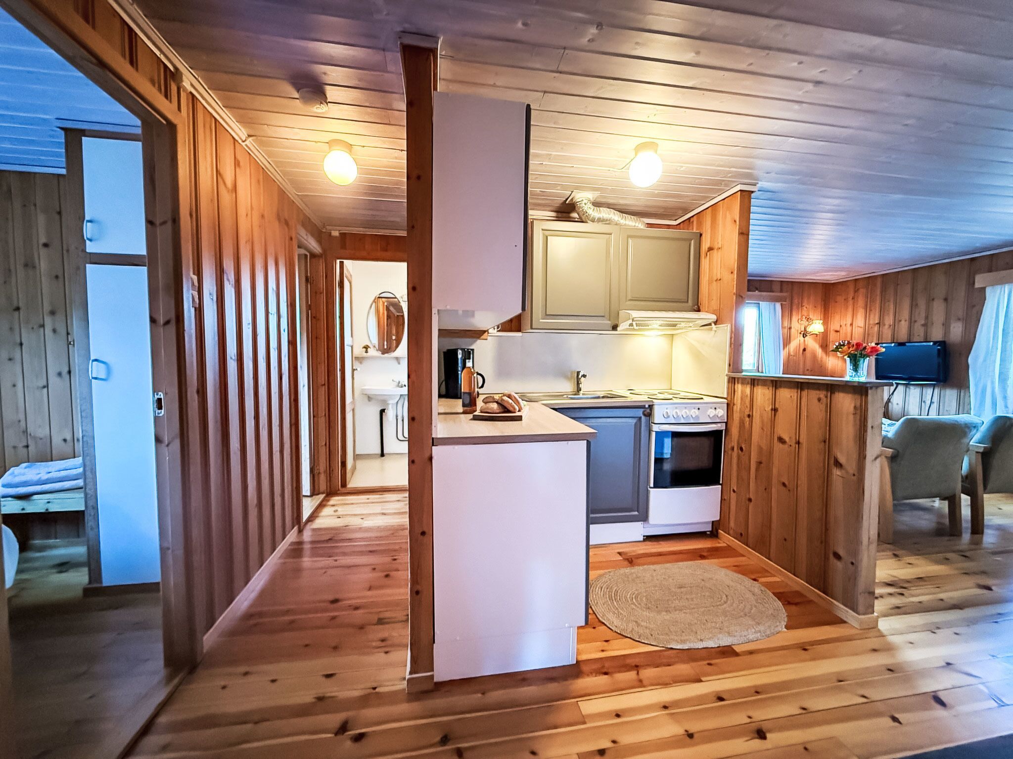 Fridge, oven, high chair, cookware/dishes/utensils