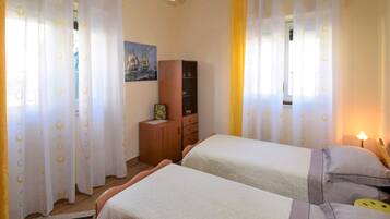 2 chambres, fer et planche à repasser, Wi-Fi