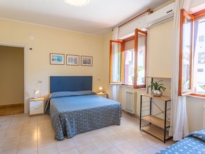 2 bedrooms, Internet
