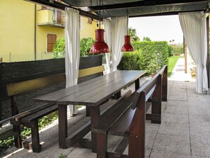 Ulkoruokailutilat