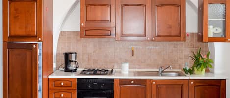 Fridge, oven, dishwasher, high chair