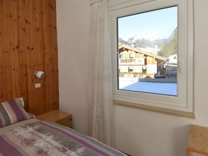 4 bedrooms, internet