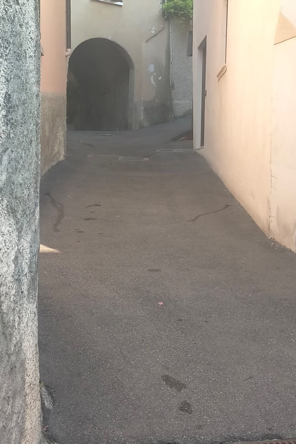 المنطقة المحيطة بالمنشأة