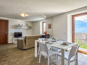 Dining - Rustico Maria (DMA392) by Interhome (Domaso)