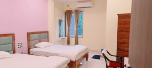 Desk - Hotel Golden Valley (Sukma)