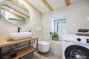 Studio Standard (0 Bedroom) | Salle de bain