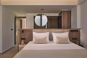 5 bedrooms, in-room safe, iron/ironing board, travel crib - Gavras Exclusive Villa II, Pool & Heated Whirlpool, SeaViews (9HFX+3FH Arkadi, Greece)