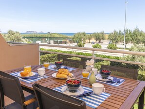 Outdoor dining - "Port Pals Golden" by Interhome (Pals)