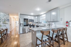 Fridge, microwave, oven, stovetop - Quick NYC Access  |  Free Parking  |  Private balcony  |  Near Rutgers University  |  Professionally styled  |  3 bed/2 bath (Newark)