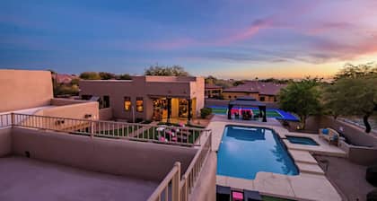 Private Pickleball Court Mountain Views Oasis